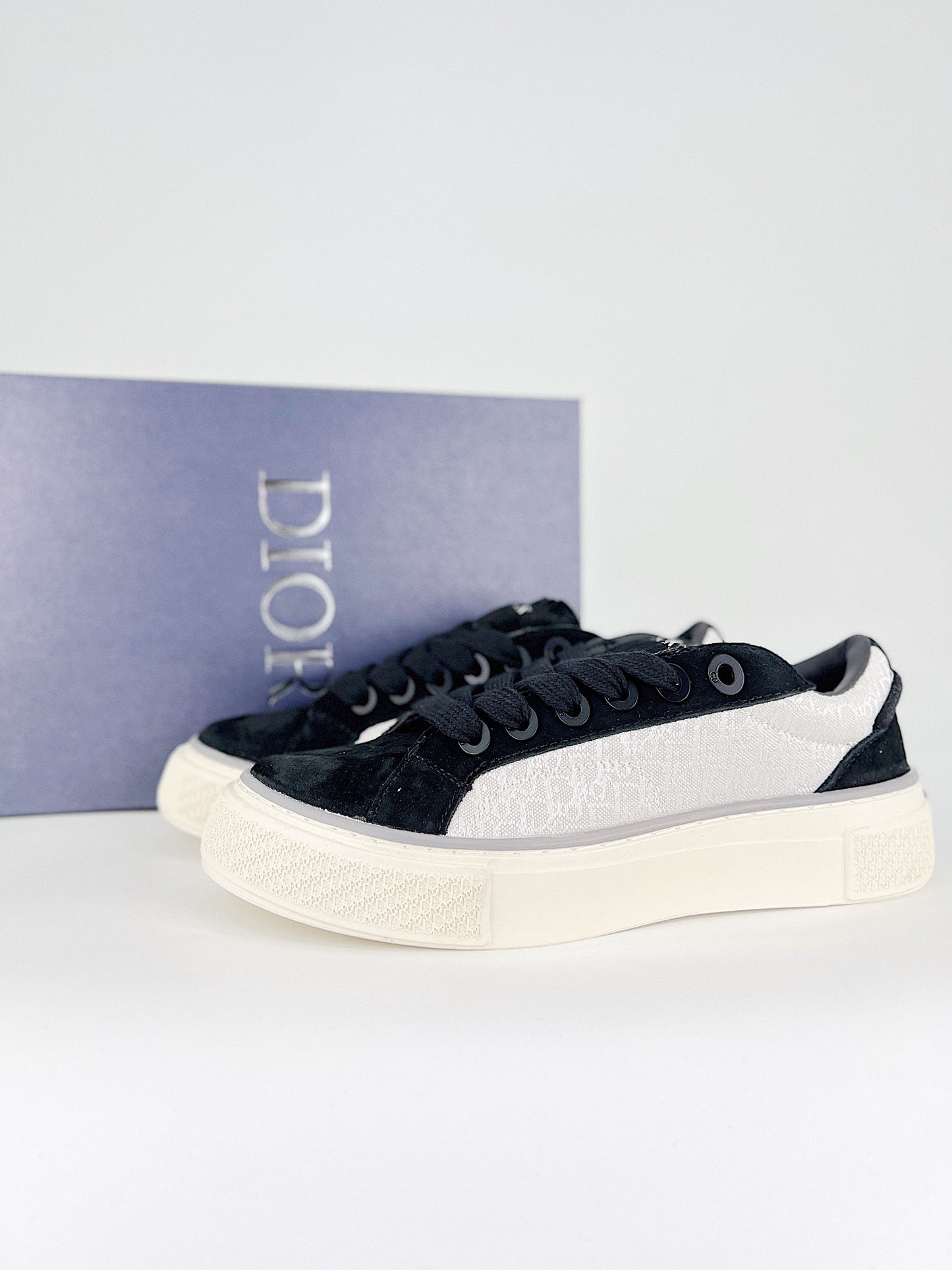 DIOR B23 Oblique High Top Sneakers