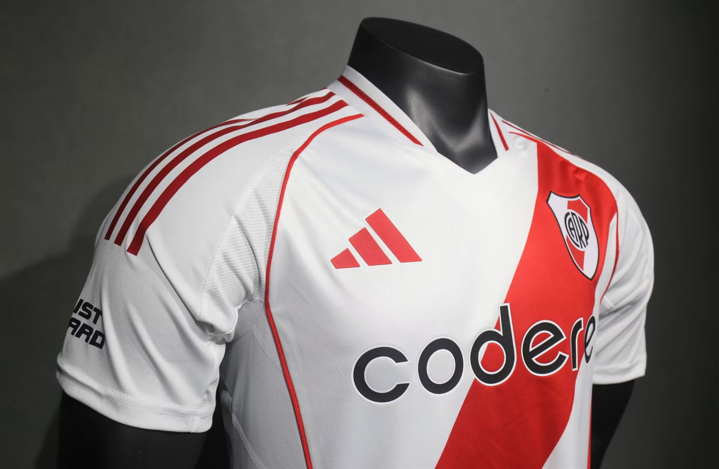 CAMISETA LOCAL RIVER PLATE 2025